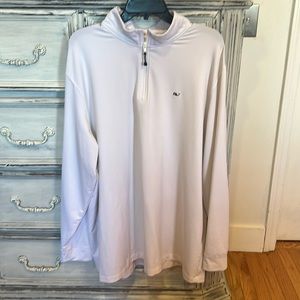 White Vineyard Vines pullover!  Lightweight!  Size XXL